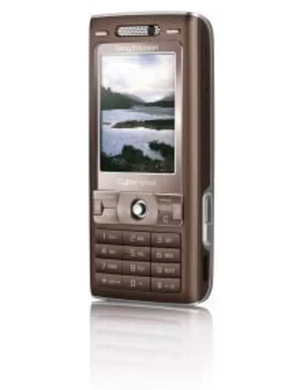 Продам мобильный телефон Sony Ericsson K800i